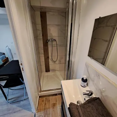 شقة Budgetbnb Centre Ancien Hyères